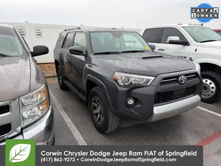 2024 Toyota 4Runner TRD Off-Road photo 1