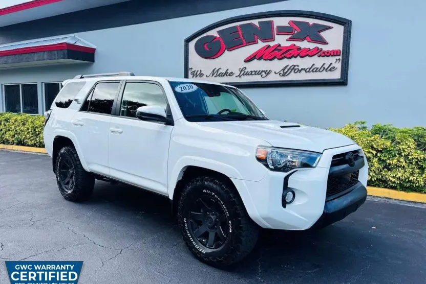 2020 Toyota 4Runner TRD photo 1