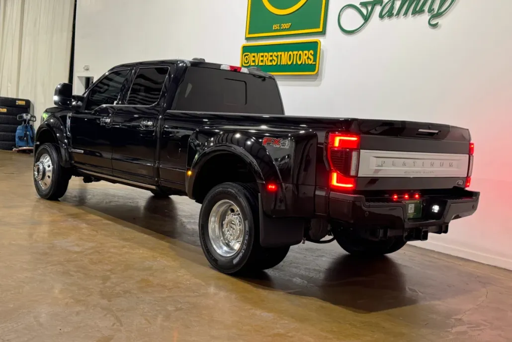 2020 Ford F-450 Platinum photo 1