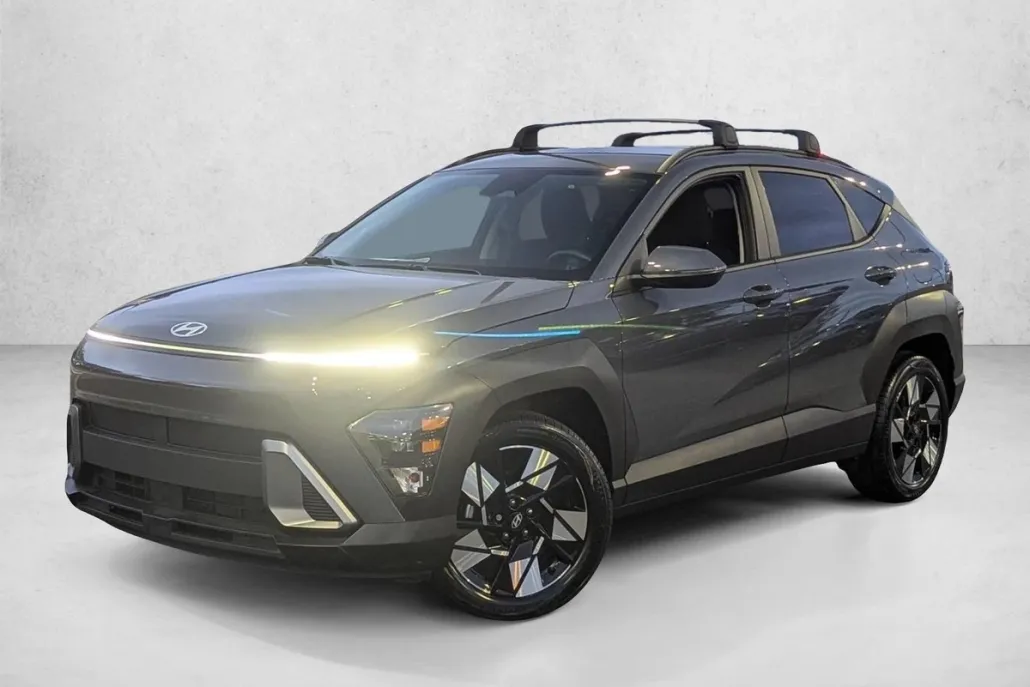 2025 Hyundai Kona SEL photo 1