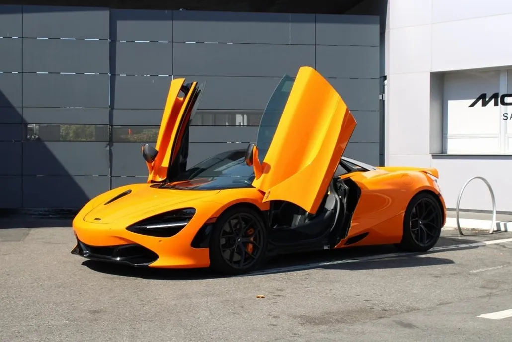 2020 Mclaren 720S Spider photo 1