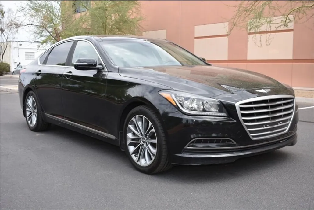 2015 Hyundai Genesis 3.8 photo 1