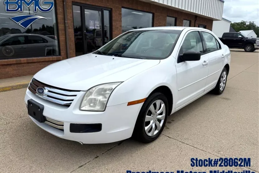 2007 Ford Fusion S photo 1