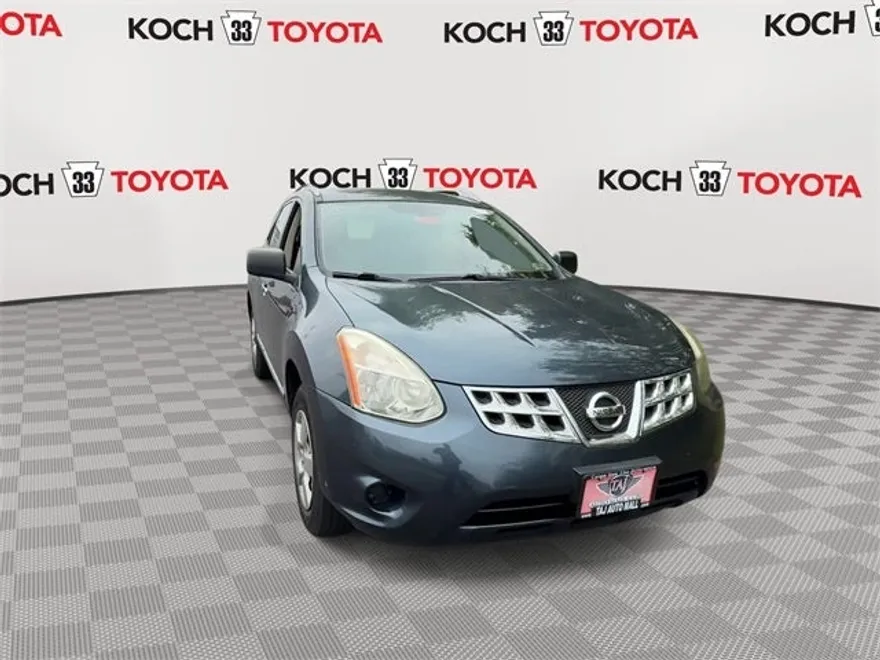 2015 Nissan Rogue Select S photo 1