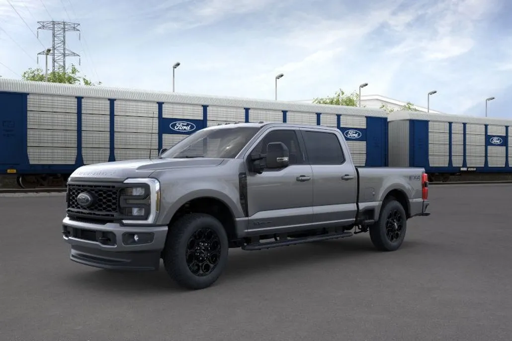 2025 Ford F-250 photo 1
