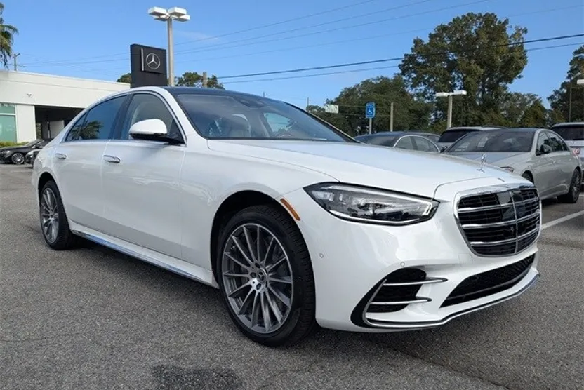 2026 Mercedes Benz S 580 4MATIC photo 1