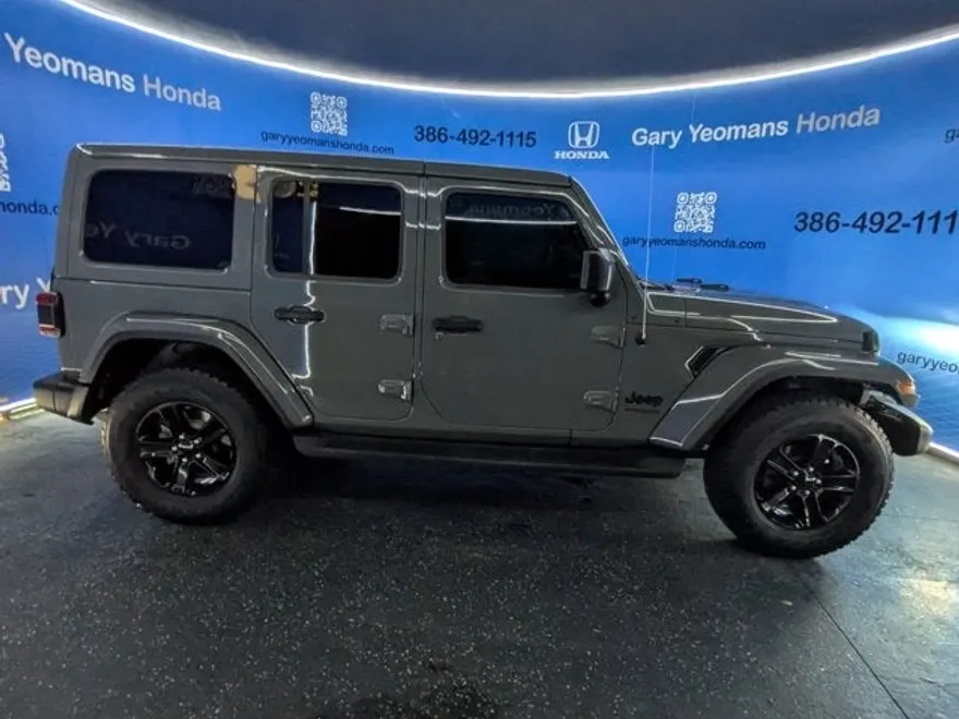2020 Jeep Wrangler Unlimited Sahara Altitude photo 1