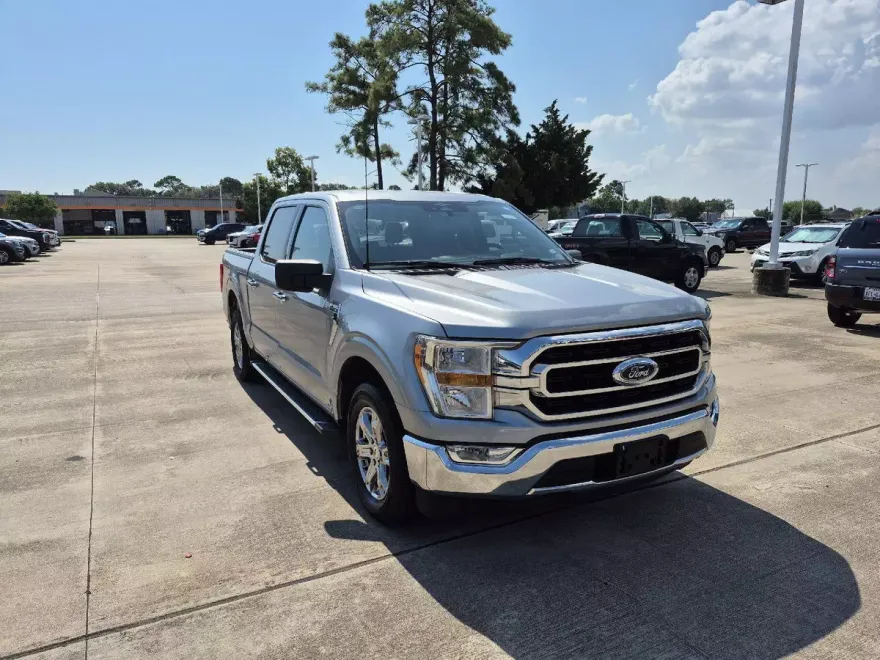 2023 Ford F-150 XLT photo 1
