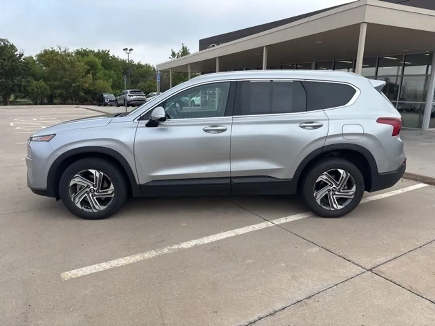 2023 Hyundai Santa Fe SEL photo 1