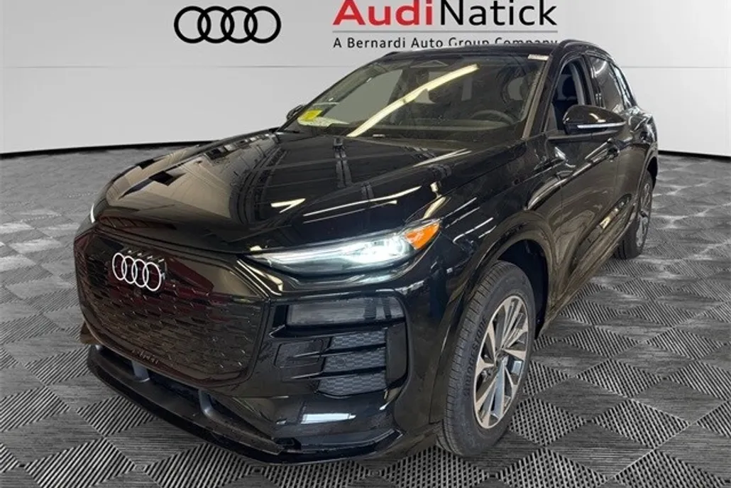 2025 Audi Q6 E-tron Premium photo 1
