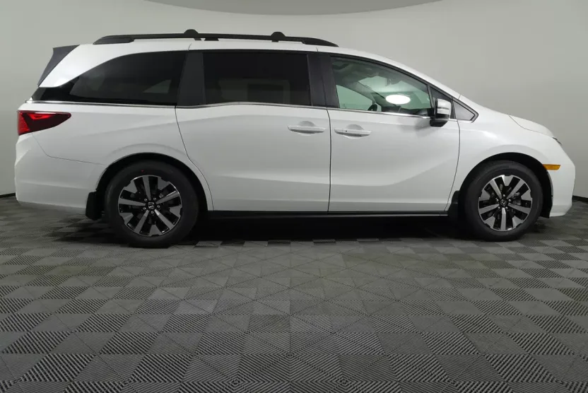 2026 Honda Odyssey EX-L photo 1