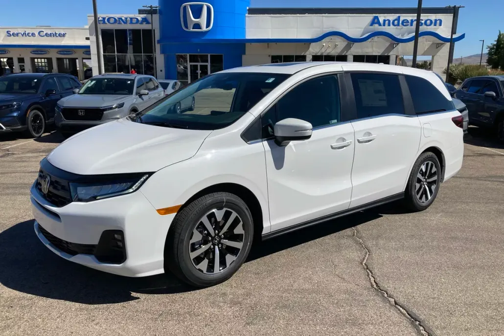 2026 Honda Odyssey EX-L photo 1