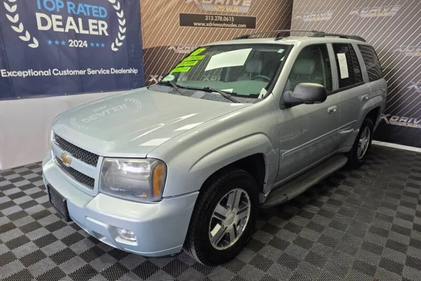 2007 Chevrolet Trailblazer LT photo 1