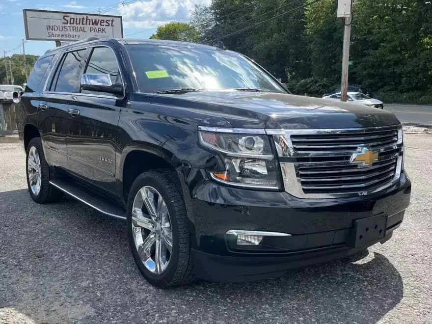 2019 Chevrolet Tahoe Premier photo 1