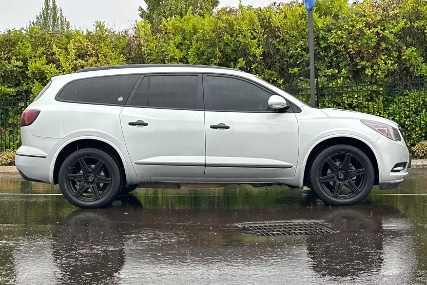 2017 Buick Enclave Premium photo 1