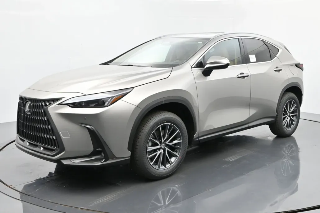 2026 Lexus NX 350 Premium photo 1