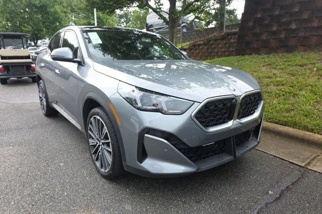 2025 Bmw X2 xDrive28i photo 1
