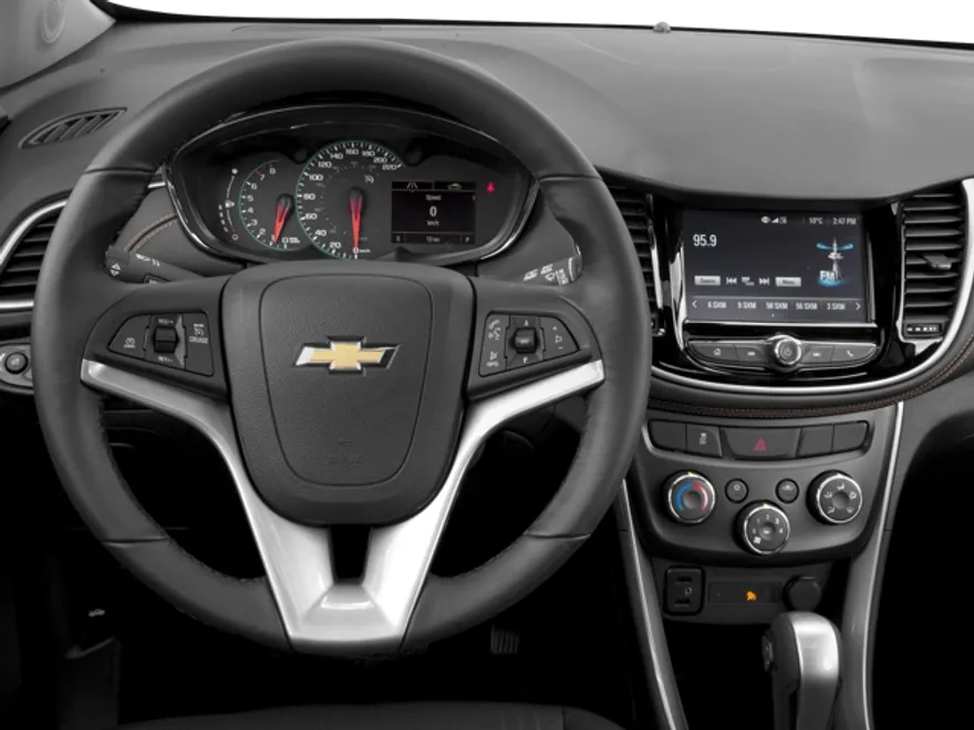 2017 Chevrolet Trax LT photo 21