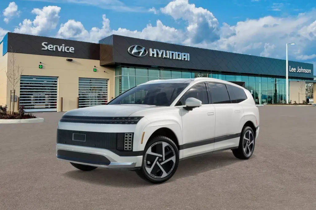 2026 Hyundai Ioniq photo 1