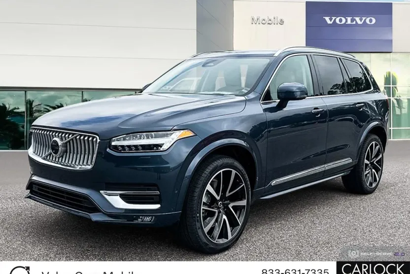 2023 Volvo XC90 AWD Plus photo 1