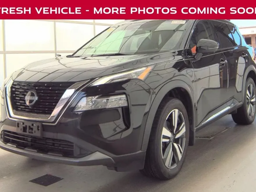 2023 Nissan Rogue SL photo 1