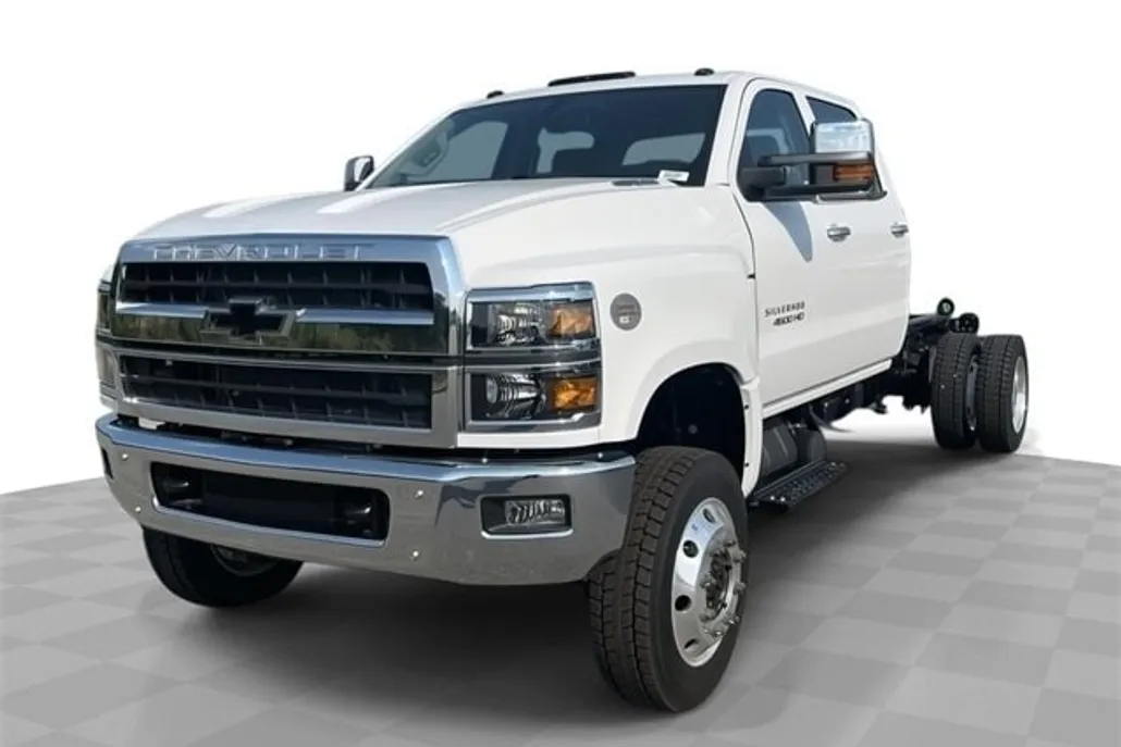 2024 Chevrolet Silverado 4500HD Work Truck photo 1