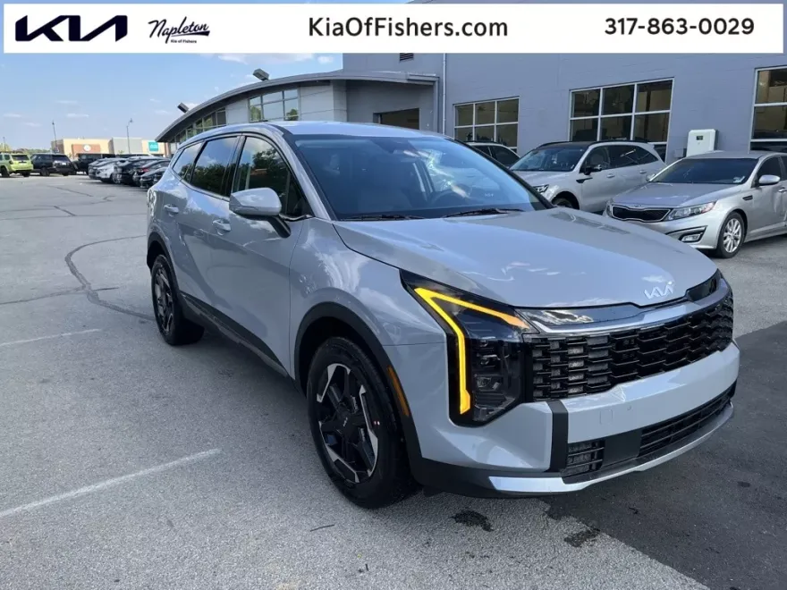 2026 Kia Sportage Hybrid S photo 1