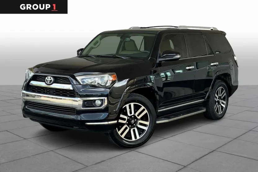 2017 Toyota 4Runner Limited photo 1