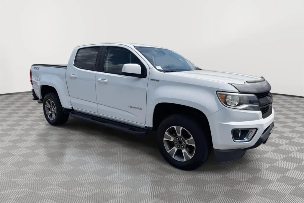 2019 Chevrolet Colorado Z71 photo 1