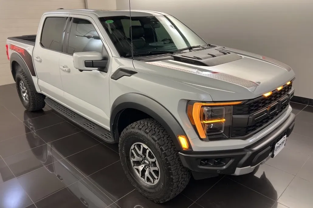 2023 Ford F-150 Raptor photo 1