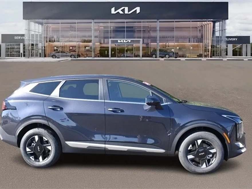 2026 Kia Sportage LX photo 1