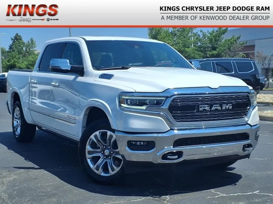 2023 Ram 1500 Limited photo 1