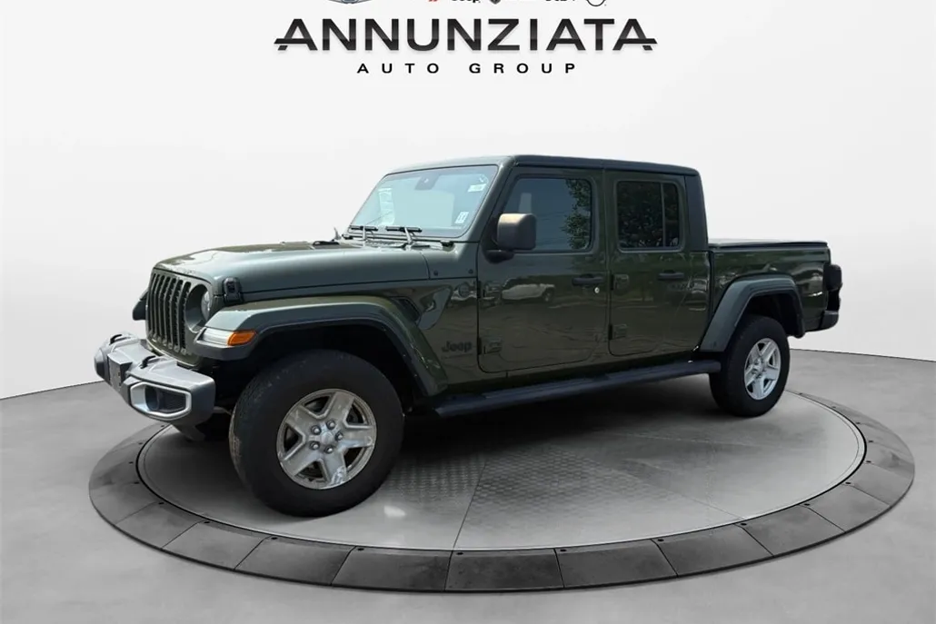2022 Jeep Gladiator Sport photo 1