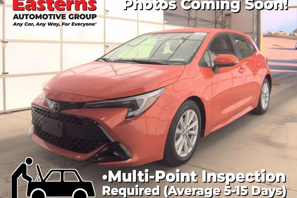 2025 Toyota Corolla SE photo 1