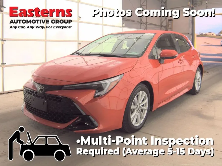 2025 Toyota Corolla SE photo 1