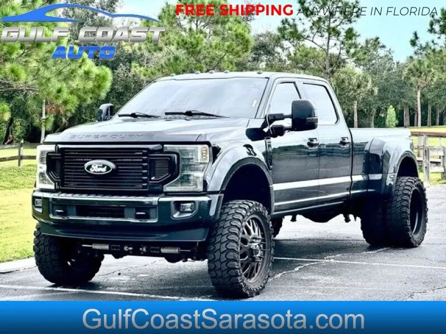 2022 Ford F-450 Lariat photo 1