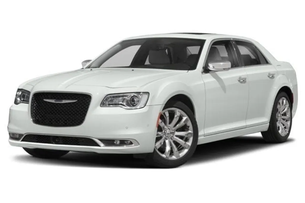2018 Chrysler 300 Limited photo 1