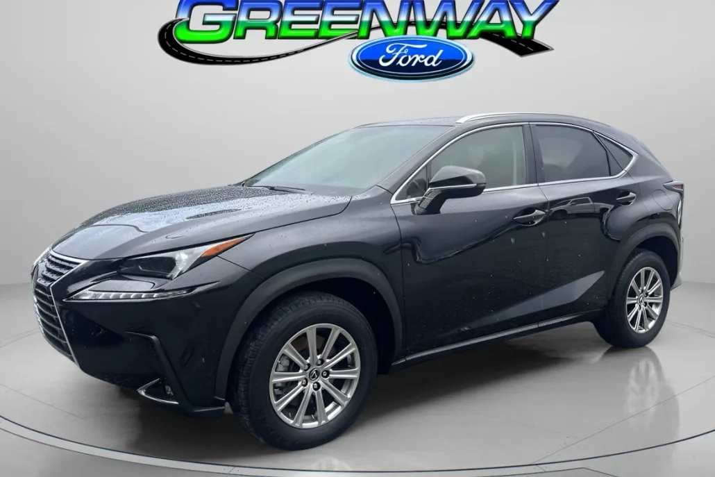 2021 Lexus NX 300 photo 1