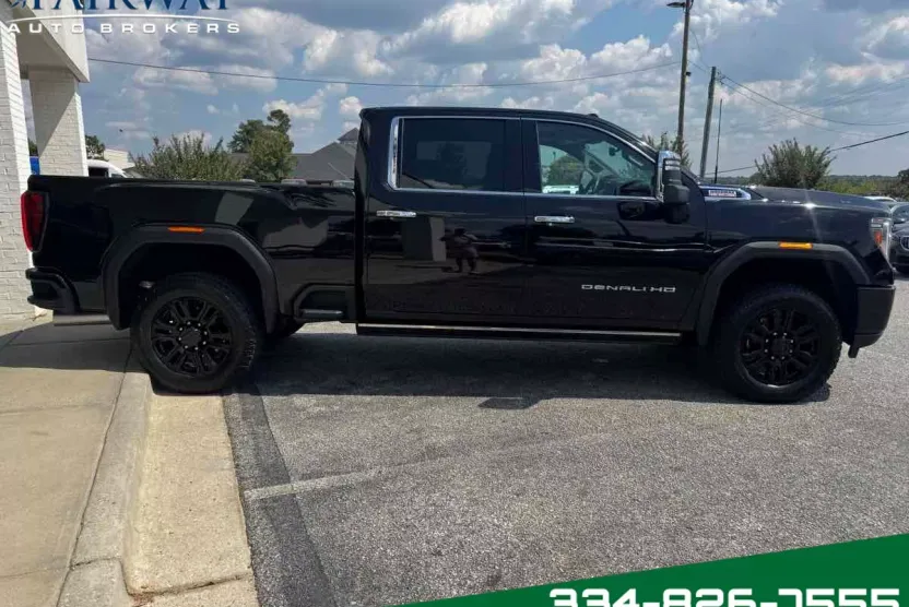 2023 Gmc Sierra HD Denali photo 1