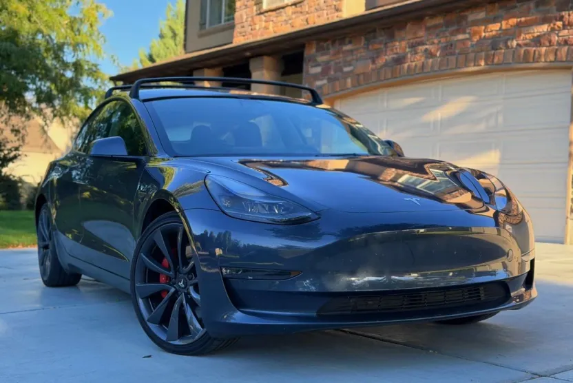 2022 Tesla Model 3 Performance photo 1