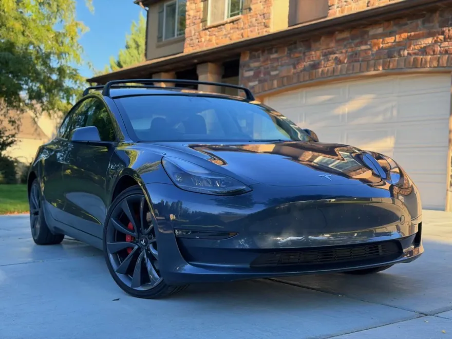 2022 Tesla Model 3 Performance photo 1