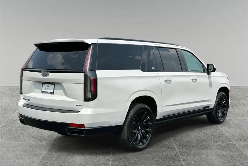 2024 Cadillac Escalade ESV Sport Platinum photo 1