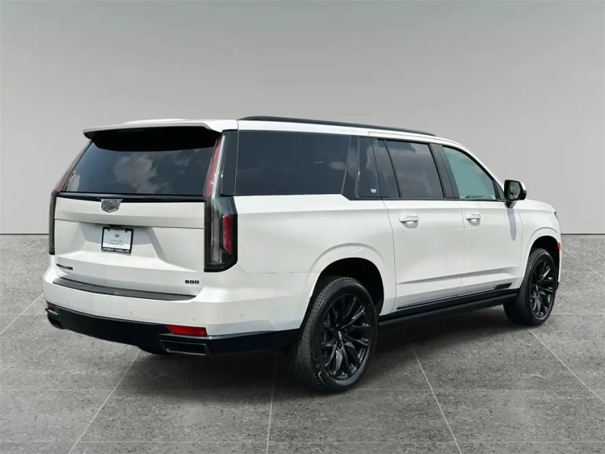 2024 Cadillac Escalade ESV Sport Platinum photo 1