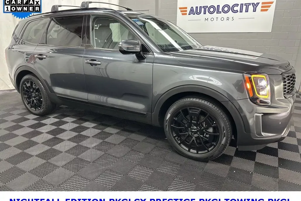 2022 Kia Telluride SX photo 1