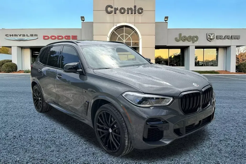 2022 Bmw X5 M50i photo 1