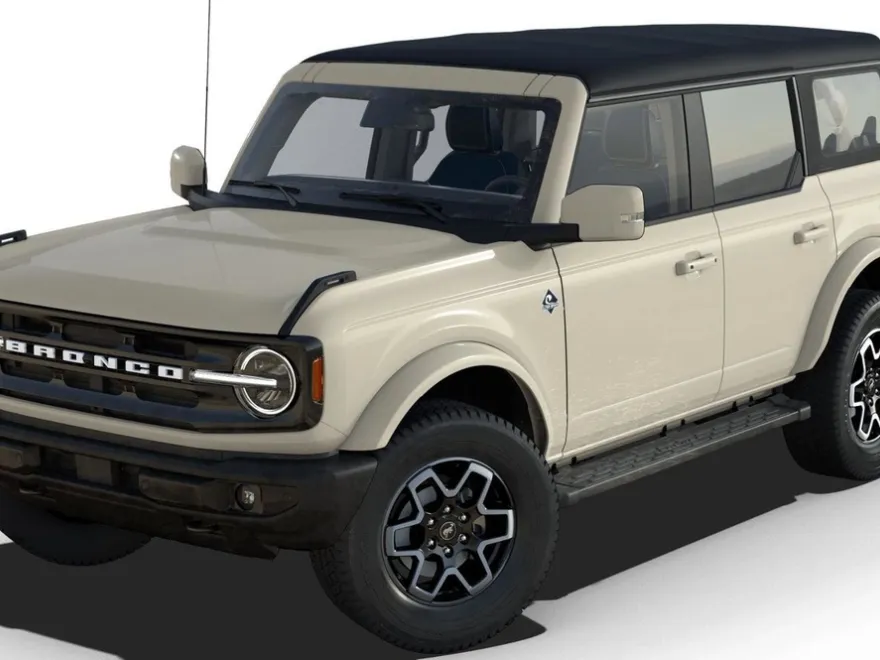2025 Ford Bronco Outer Banks photo 1