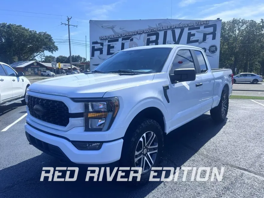 2023 Ford F-150 XL photo 1