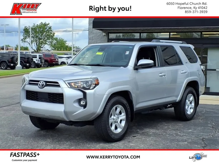 2024 Toyota 4Runner SR5 photo 1