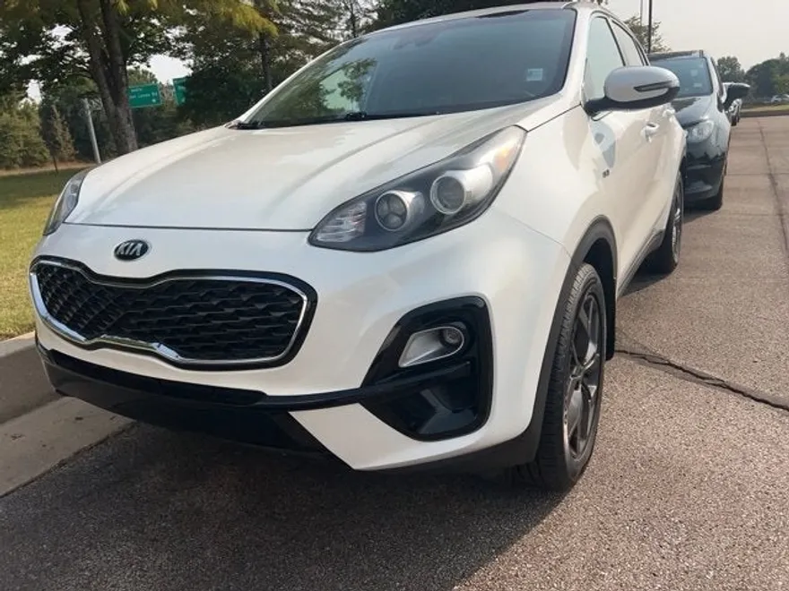 2022 Kia Sportage LX photo 1
