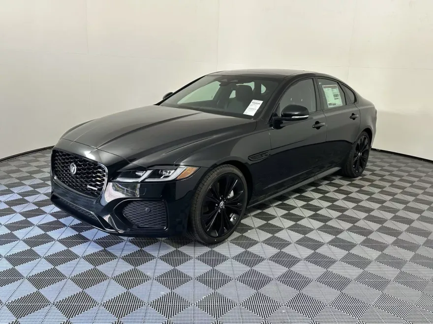 2024 Jaguar XF P300 R-Dynamic SE photo 1